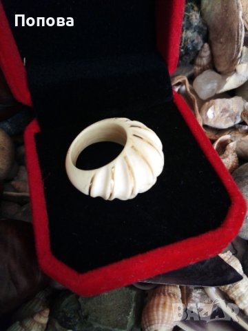 Антикварен  пръстен от злато и слонова кост, снимка 2 - Пръстени - 37934489