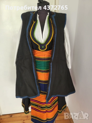 #40 Тетевенска носия , снимка 2 - Антикварни и старинни предмети - 52151711