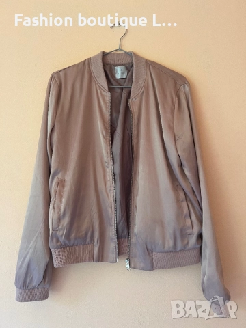 Сатенено якенце тип бомбър с уникален гръб с бродерия от мъниста и пайети М размер с джобове CULTURE