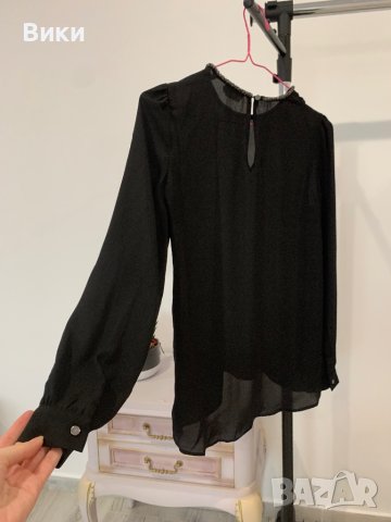 Красива блуза в размер XS, снимка 14 - Блузи с дълъг ръкав и пуловери - 44259939