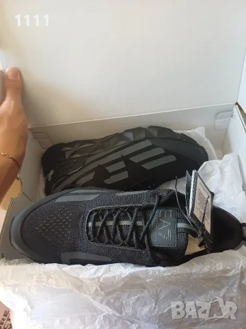 Emporio Armani original, снимка 2 - Маратонки - 55854083