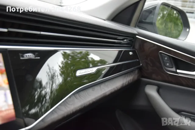 Продавам семейния ни автомобил Audi Q8 55 TFSI MHEV, снимка 10 - Автомобили и джипове - 56271911
