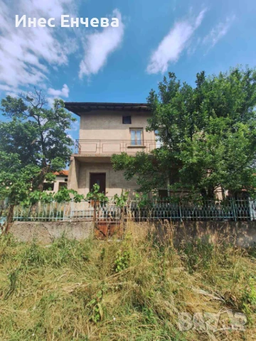 Продава се къща, снимка 3 - Къщи - 51095456