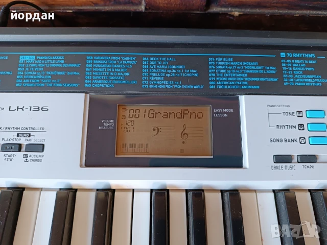 Синтезатор Casio LK136, снимка 2 - Синтезатори - 50774361