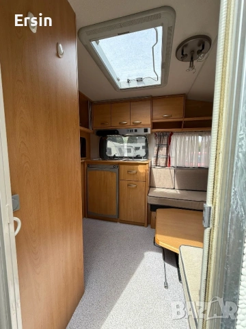 Каравана Knaus Sudwind 450 TF - 2002 година (Караваната е в Перфектно състояние)(Като нова), снимка 5 - Каравани и кемпери - 52168440