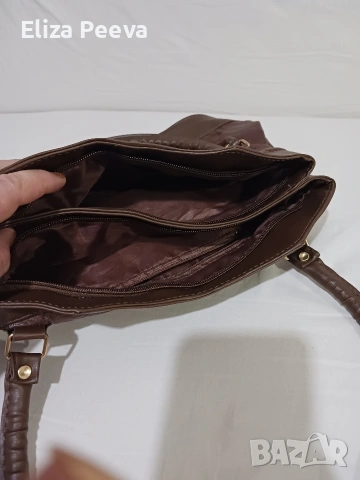 Чанта от Мека естествена кожа, снимка 3 - Чанти - 53222614