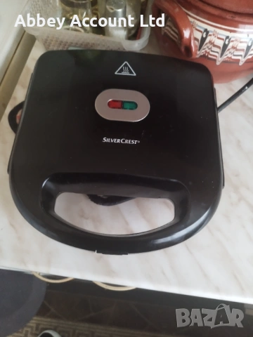 Тостер за сандвичи с незалепващо покритие