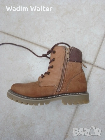 Детски обувки , снимка 2 - Детски боти и ботуши - 54121797