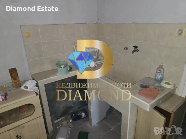 Двуетажна къща в село Бял извор, обл. Стара Загора, снимка 5 - Къщи - 51167598