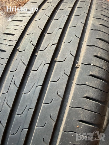 Комплект летни гуми за джип 215/65/17 Континентал, снимка 3 - Гуми и джанти - 53877209