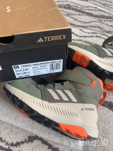 Детски Боти Adidas 30 1/2 НОВИ, снимка 6 - Детски боти и ботуши - 53946249