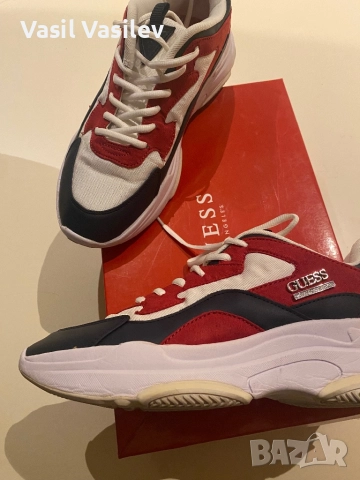 GUESS Женски обувки 44 номер