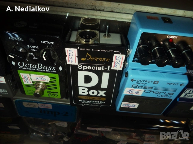 Boss CEB-3 bass chorus