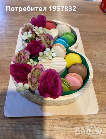 Подарък дървена цифра/ плакет за 8- ми Март и за специален повод, снимка 3 - Декорация за дома - 39863037