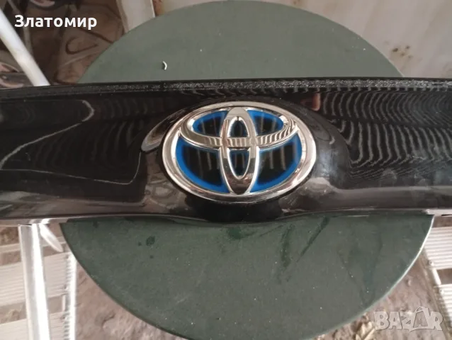 Заден спойлер toyota yaris, снимка 3 - Части - 56170653