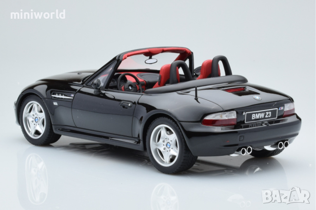 BMW Z3 M Roadster 1999 - мащаб 1:18 на OTTOMobil моделът е нов в кутия, снимка 4 - Колекции - 44509324