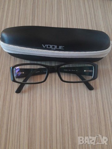Оригинални дамски очила Vogue, снимка 1 - Слънчеви и диоптрични очила - 31216129