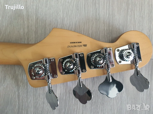 Бас китара Fender jazz bass Player, Tidepool, снимка 2 - Китари - 54098176