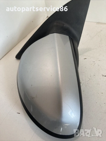 Странично огледало за предна дясна врата сребристо за KIA Ceed 1.6 CRDi (2008), снимка 2 - Части - 53246046