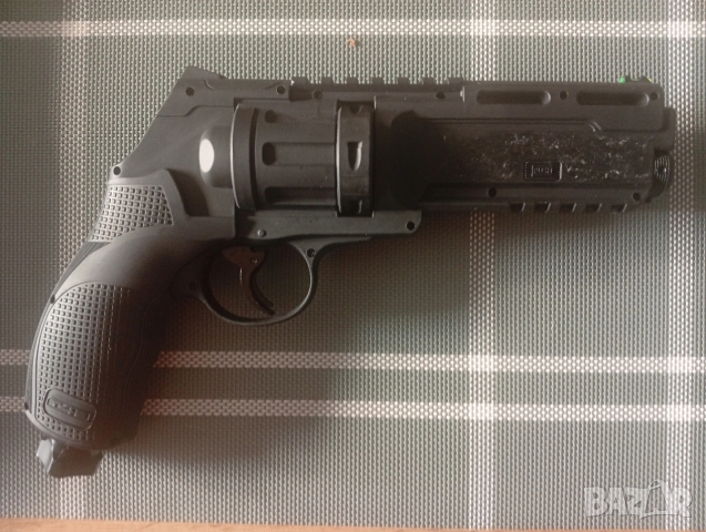 Въздушен револвер Umarex T4E TR 50L Gen2 с лазер, снимка 10 - Въздушно оръжие - 53139881