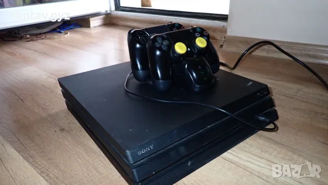 SONY PLAYSTATION 4 PRO, снимка 5 - PlayStation конзоли - 55966479