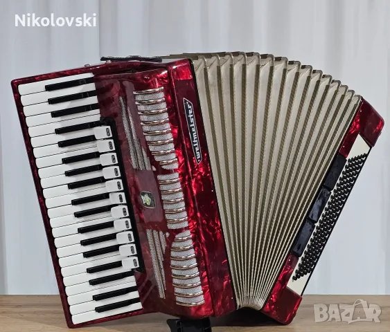 Акордеон Weltmeister 