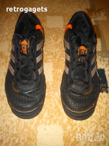Футболни обувки Адидас Adidas  35 1/2, снимка 1 - Футбол - 37817153