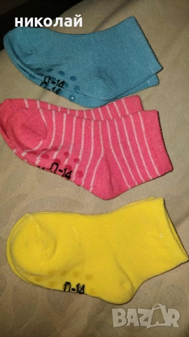 Продавам детски чорапи 