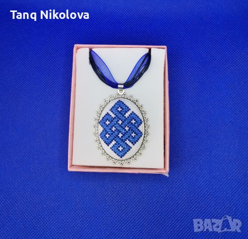 Ръчно бродирано колие-,,Небесна костенурка,,, снимка 4 - Колиета, медальони, синджири - 40721041