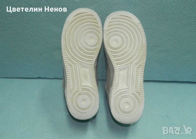 оригинални маратонки Nike Air Force 1'07 SE  номер  39,5-40, снимка 9 - Маратонки - 28811131