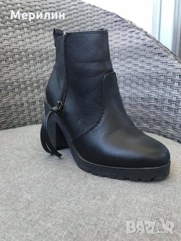 Боти, снимка 2 - Дамски боти - 35096459