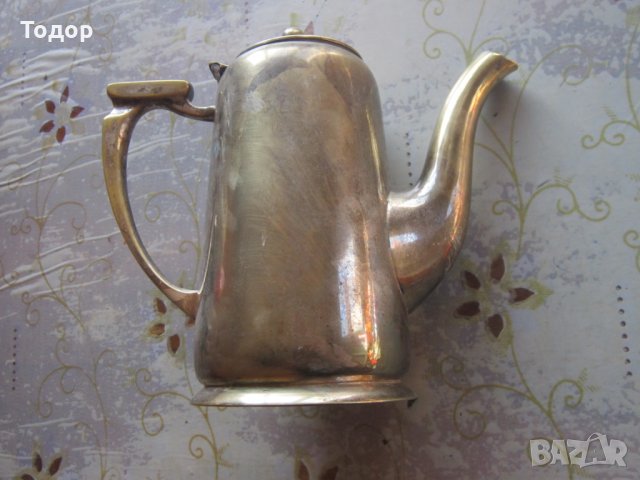 Старинен бронзов чайник кана 