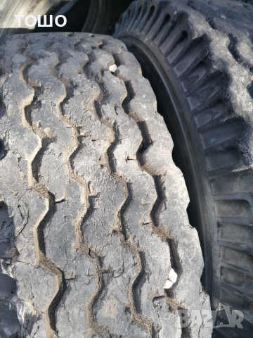 гуми, джанти и хидравлична бутилка за ремарке рсд 4 тона , снимка 5 - Селскостопанска техника - 42141809