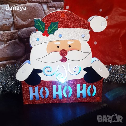 1832 Светещ Дядо Коледа с надпис HO HO HO