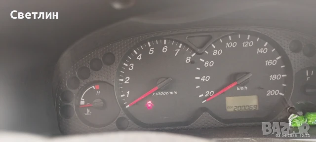 Мазда трибют, снимка 8 - Автомобили и джипове - 50952084