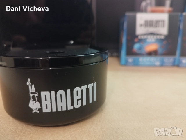 Кафемашина Bialetti Gioia + 64 капсули Espresso Coffee Machine, снимка 6 - Кафемашини - 52728295