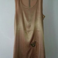 Лека сатенена рокличка туника топ сатен телесен цвят м размер, снимка 1 - Рокли - 29476204