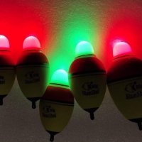 Светещи тапи с две светлини / червена и зелена/, снимка 2 - Такъми - 30812638