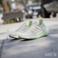 Дамски Обувки за бягане Adidas PERFORMANCE Ultra Boost Light, снимка 6 - Маратонки - 42102898