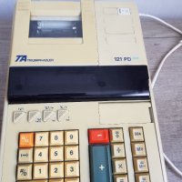 Стар настолен калкулатор Adler Triumph 121PD, снимка 1 - Антикварни и старинни предмети - 38366312