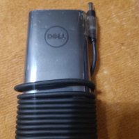 зарядно за Dell, снимка 1 - Кабели и адаптери - 44148518