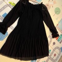 Черна рокля свободен модел , снимка 4 - Рокли - 44436652