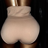 S/M Безшевни високи  бикини телесен цвят , снимка 1 - Бельо - 30957137