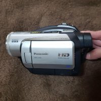 Оригинална Японска Full HD Видео камера Тричипова 3 CCD Panasonic HDC SX5, запис на DVD, SD, SDHC, снимка 6 - Камери - 34954077