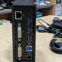 Докинг станция Lenovo ThinkPad USB 3.0 Dock + Гаранция, снимка 4 - Части за лаптопи - 31343184