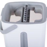 Плосък моп с двукамерна кофа, включени 2 микрофибърни подложки, снимка 4 - Мопове, кофи, четки и метли - 42655161