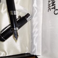 Луксозна писалка Монт Блан, снимка 6 - Други ценни предмети - 42848576