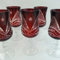 Кристални чаши за вино и кана червен кристал, снимка 6 - Антикварни и старинни предмети - 31060481