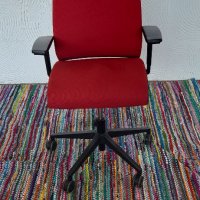 Офис въртящ стол Steelcase внос от германия , снимка 1 - Столове - 40824621
