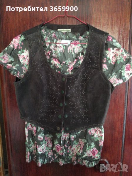 Елек от велур,къс,размер М, снимка 1